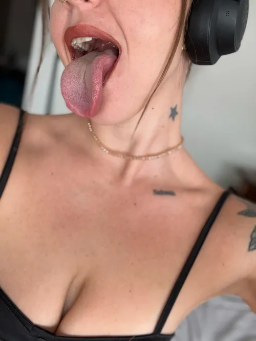 this tongue should be licking your dick rn ;) by mrjonhide