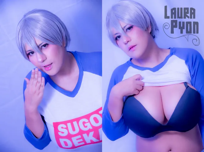 Uzaki-chan wants to show you something.. [Uzaki-chan wa asobitai] (Laura Pyon) by LauraPyon