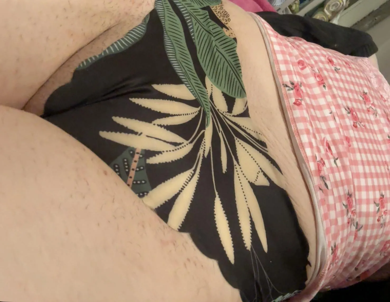 Would you have a sleepover w me? posted by Courteneybbg