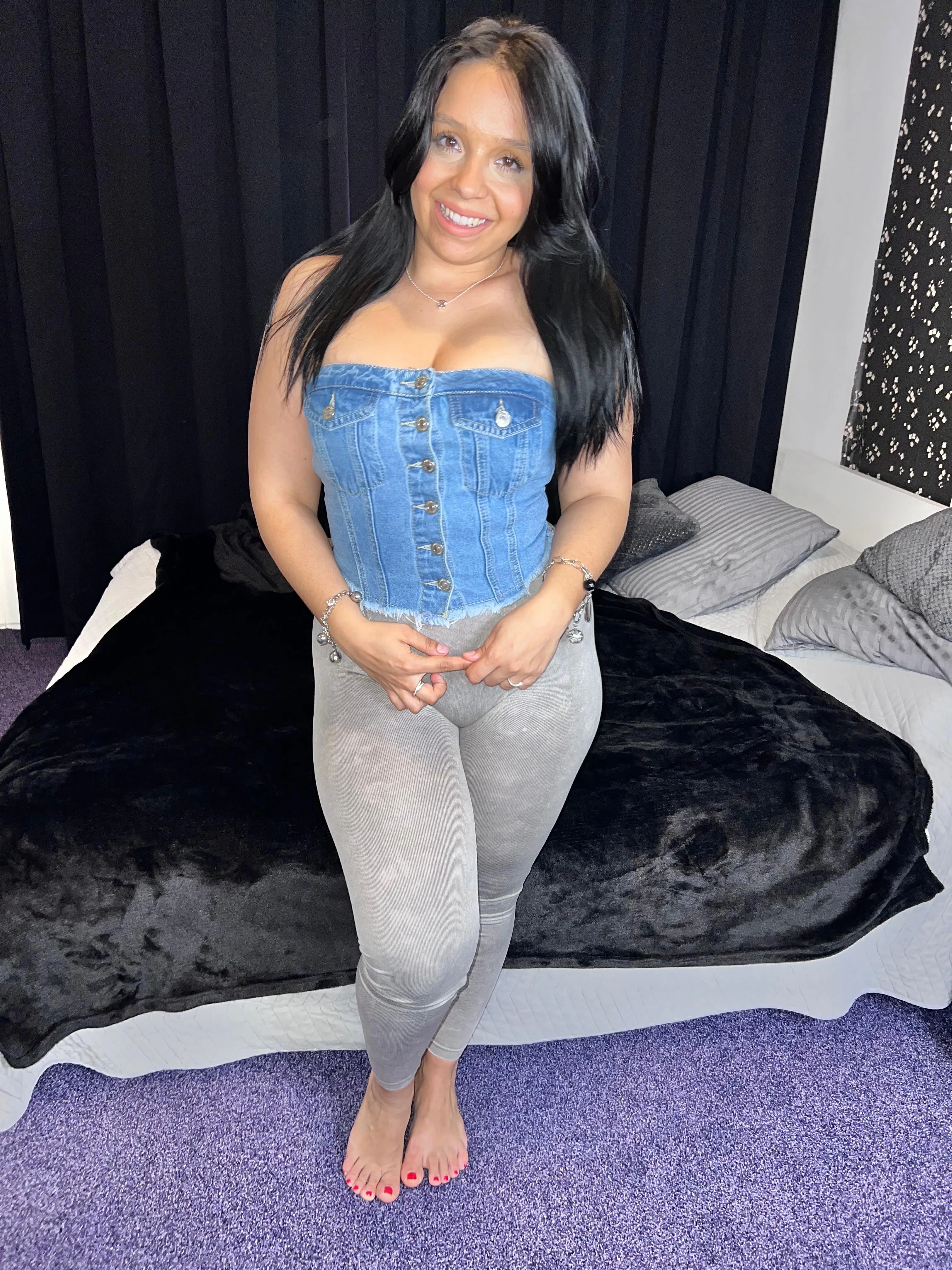 ❤️The one you were looking for ❤️❤️I love to see how you would want to lick my Butt❤️❤️❤️I think sex is always better if butt is in the menu! posted by Galadriel69_