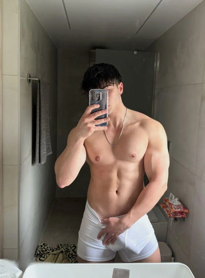 You like them thick and full, don’t you? posted by AmyFitzy99