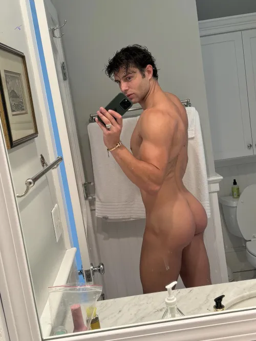 Since you guys asked for more.. 😉 by nikolalol