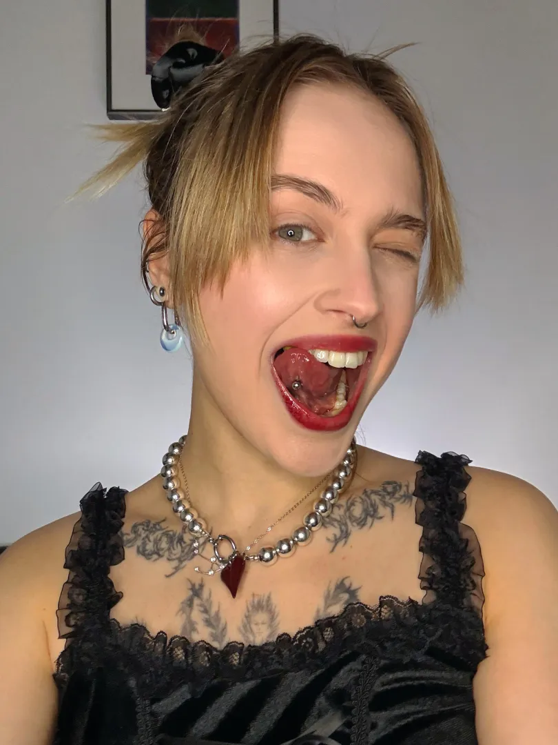  posted by freyathegiantess