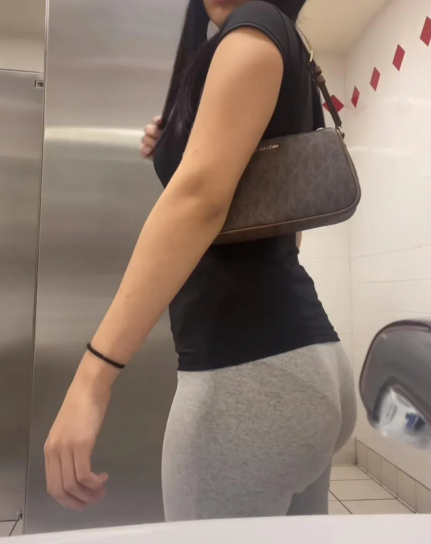  posted by Purple-Banana-4584