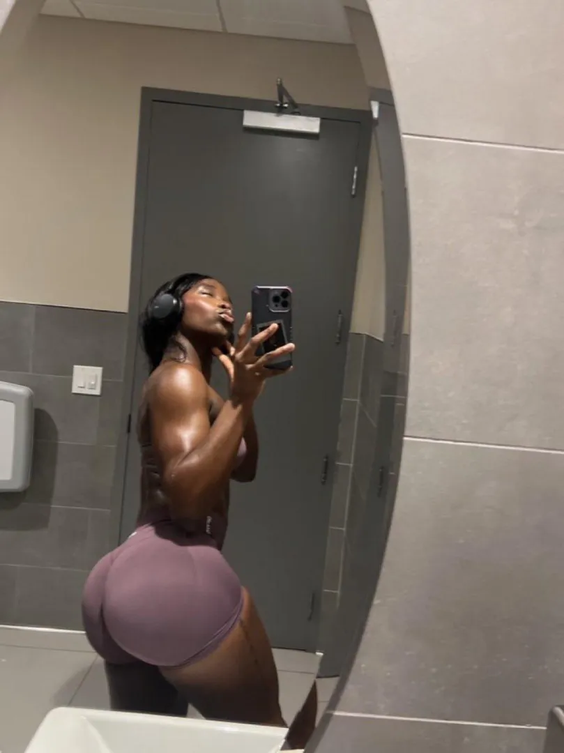 ‍⬛ posted by Fit-Masterpiece5884