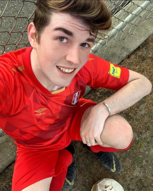 ⚽️ by Visible_Pollution852