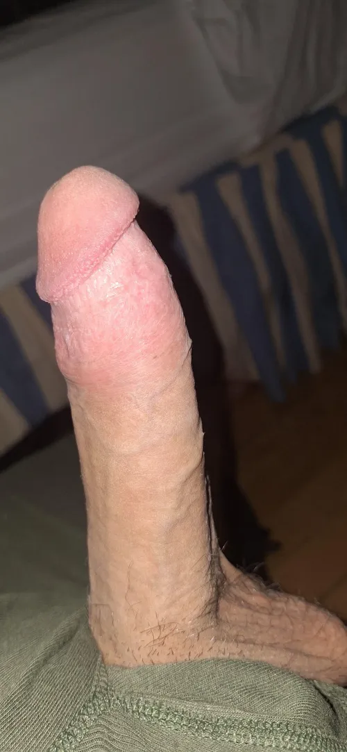 18 anyone wanna help me out? I’m new by Ok_Target_3578