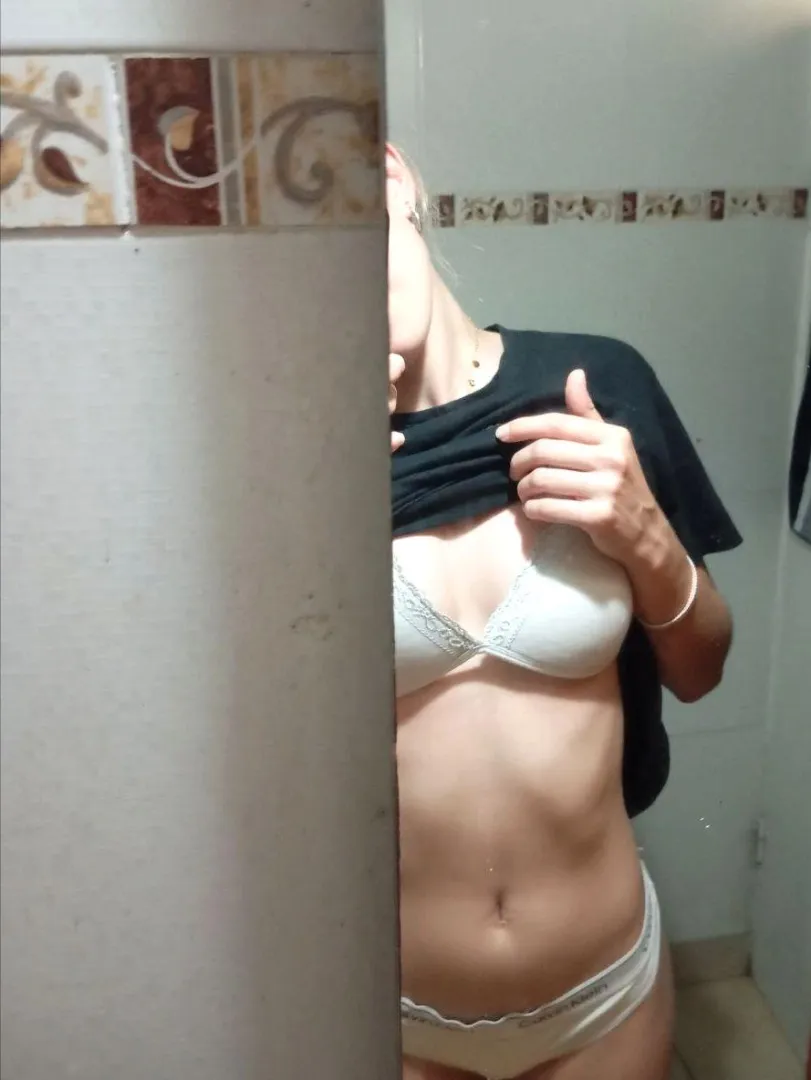 18 F4M Miami posted by FairyStarry_