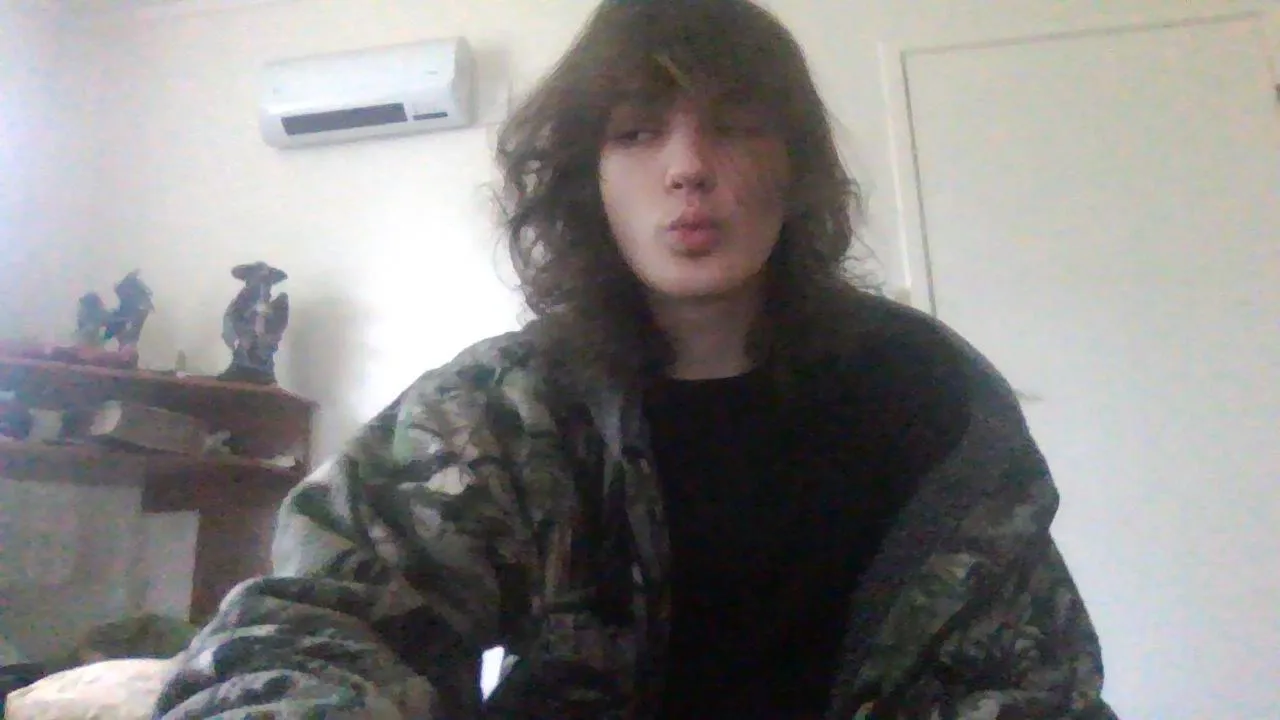 18 hawera. good morin ppls i know its still early but hiiii posted by Expensive-Effect4307