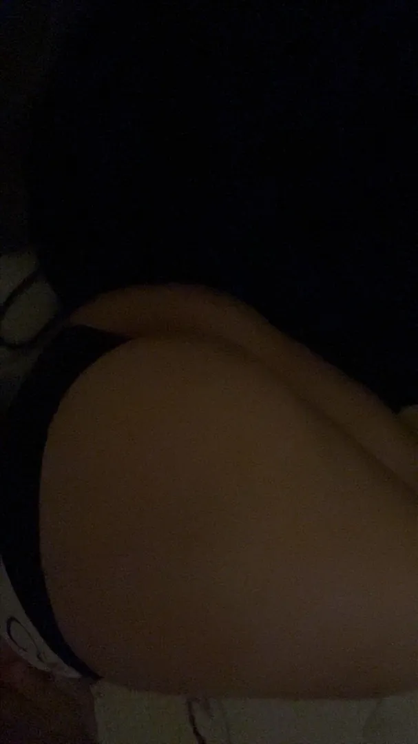 (18) im trying to suck some dick right now posted by Extension_Feeling_31
