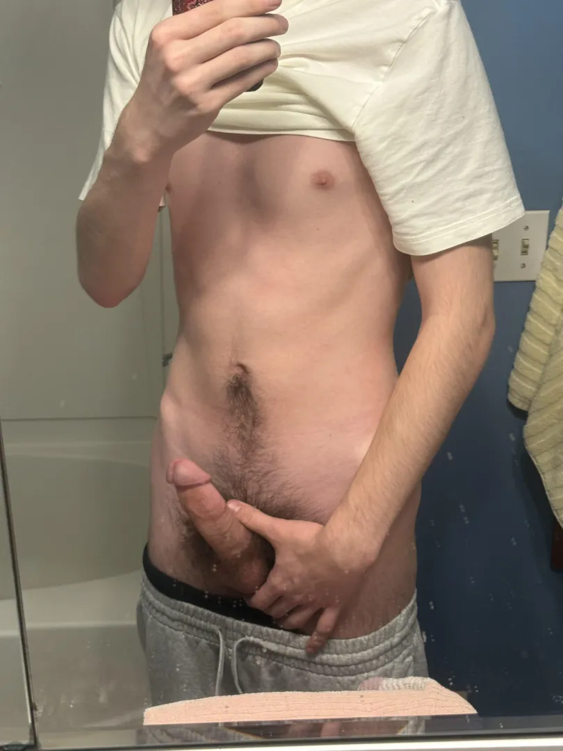 18 in hs abt to shower  posted by hochim71