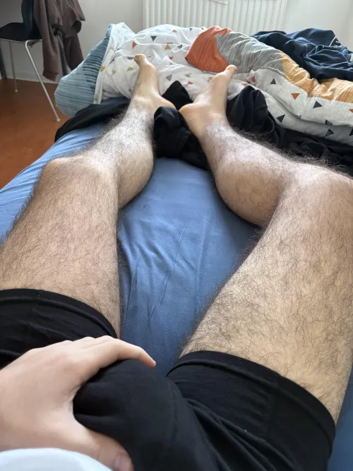 18 My super hairy legs dm to snap by Majestic-Lobster1639