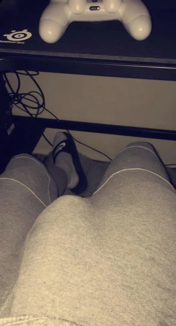 18 rugby player posted by Guilty-Temperature76