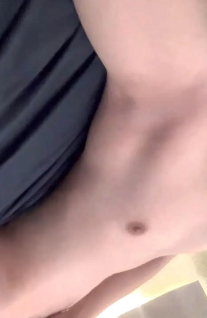 18 You like my pits? posted by Sad-Ask7272