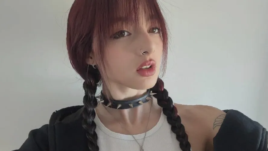 18F Cant host but kinda buzzed + lookin 4 some fun tonight/tmrw - lnstrgm: lunafyrae by cybertoothe