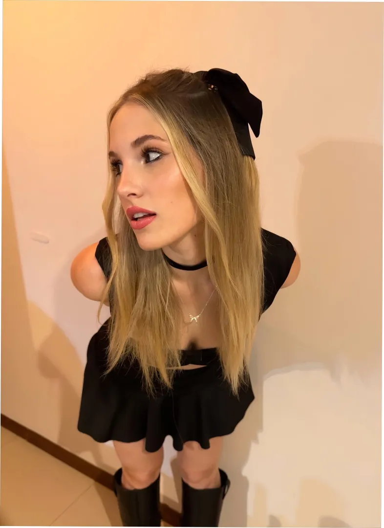 18f i remind myself a lot that shy doesn’t mean weak posted by TeaseMeBunny