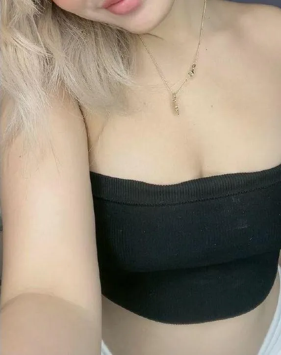 18F… naughty is my favorite game posted by Playfulgirl_03