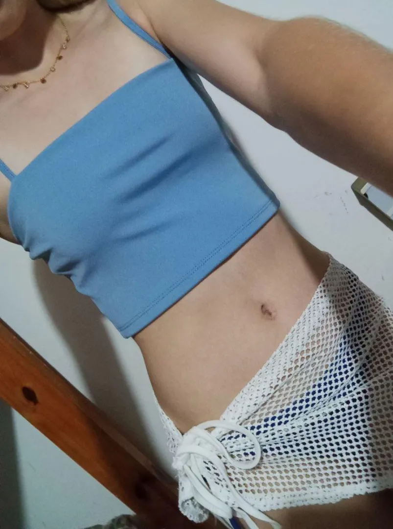 18F #PDX - Am I too young for double penetration? posted by SilkStormz