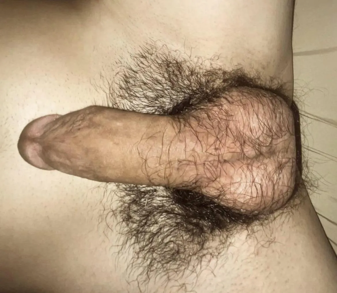 18m dumb gooner boy for phat asses posted by Glittering-Beach6368