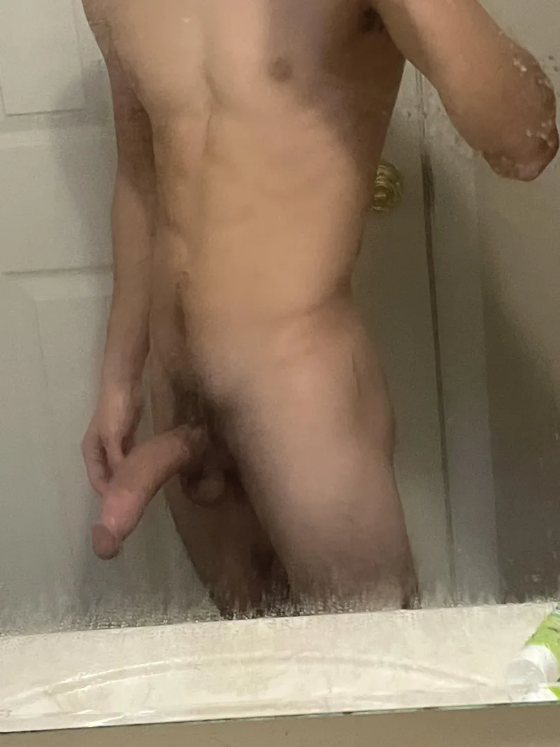 19 and horny asf posted by noton_much