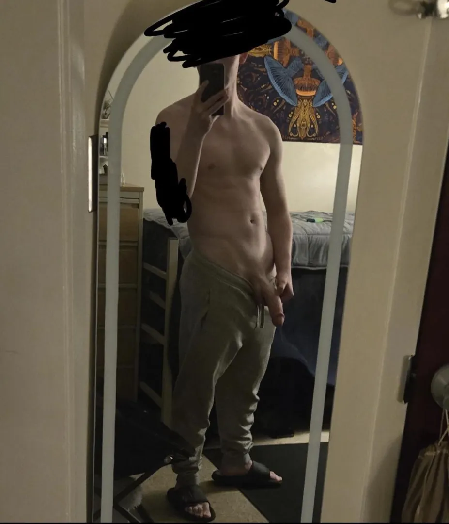 19 army hmu posted by ConfectionAble7085