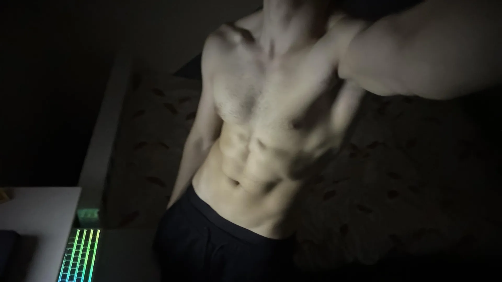 [19] bored like always (straight) posted by Character-Passage488