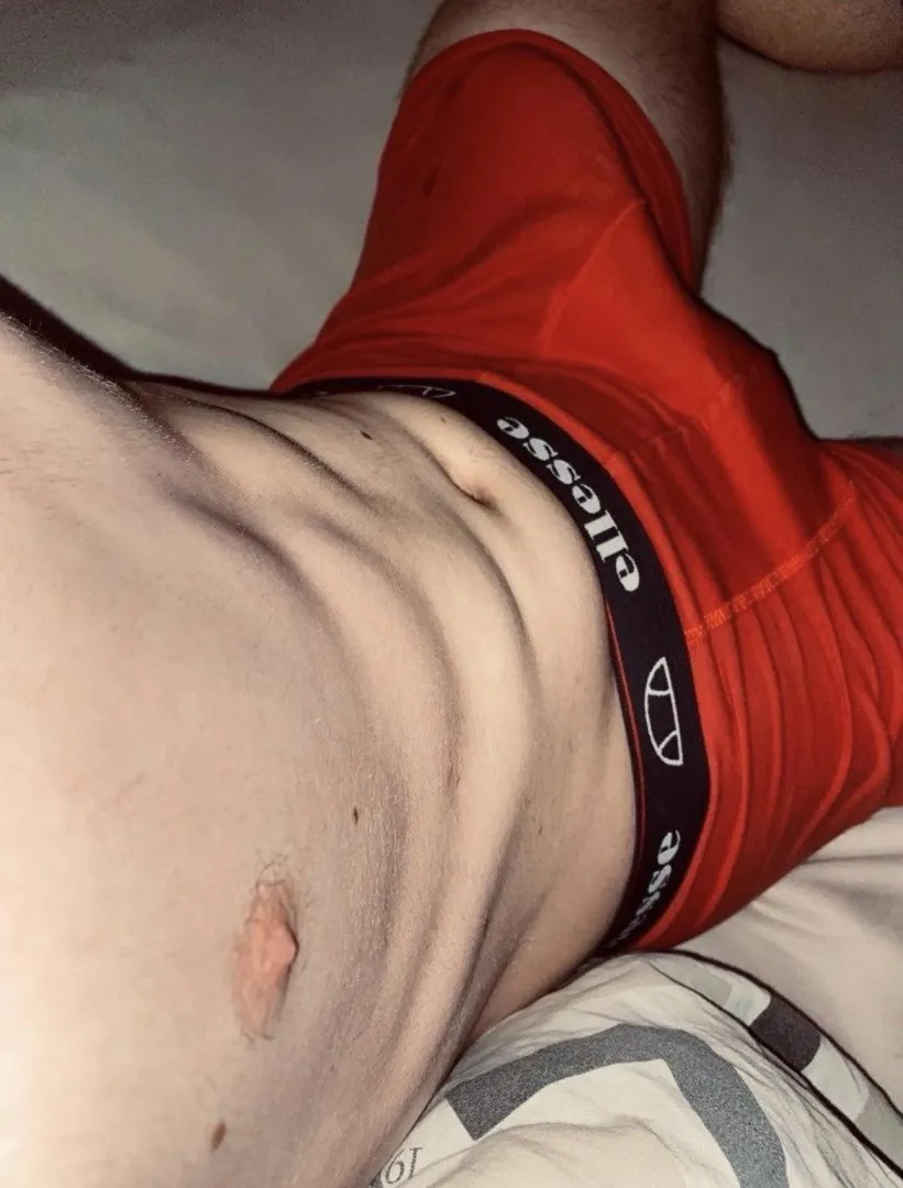 [19] posted by Hugegerman18316