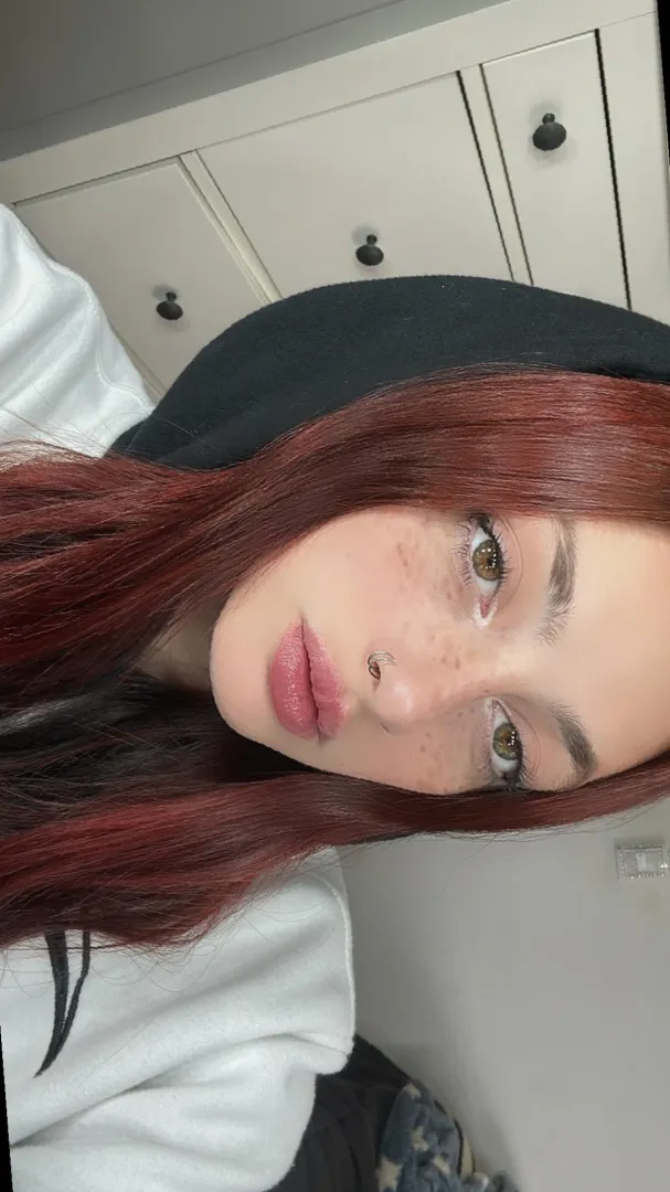 19 F4M - Anyone nearby down to host? - slide in on lg: lunarumes posted by WinoWhitey