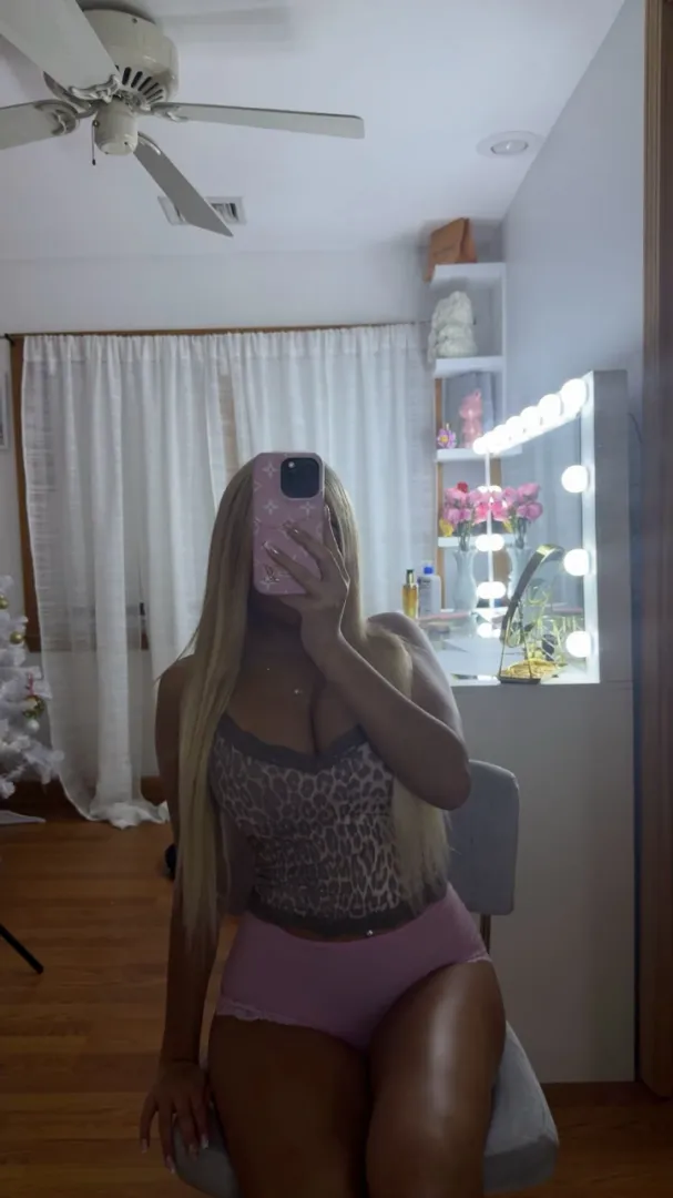 19 F4M Orlando posted by sweetlikekandii