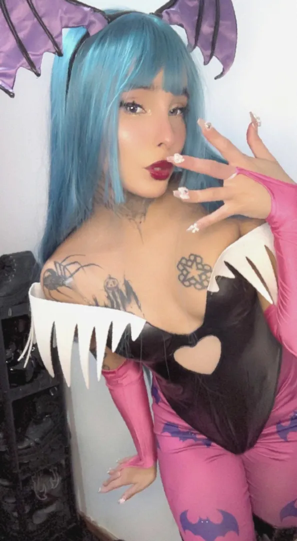 19 [F4M] Would u fuck a cosplayer? posted by Majestic-Command-993