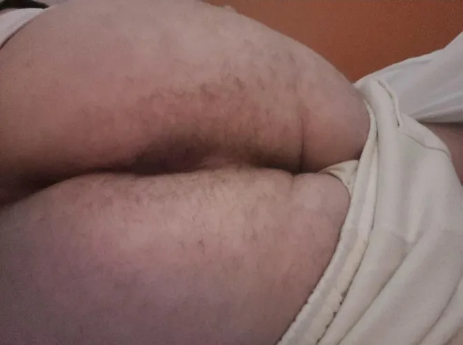 19 glasgow can host by brandon_191106