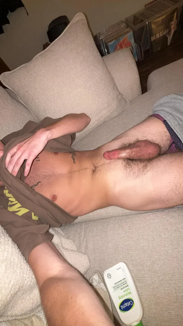 19 hmu posted by LinkThen3292