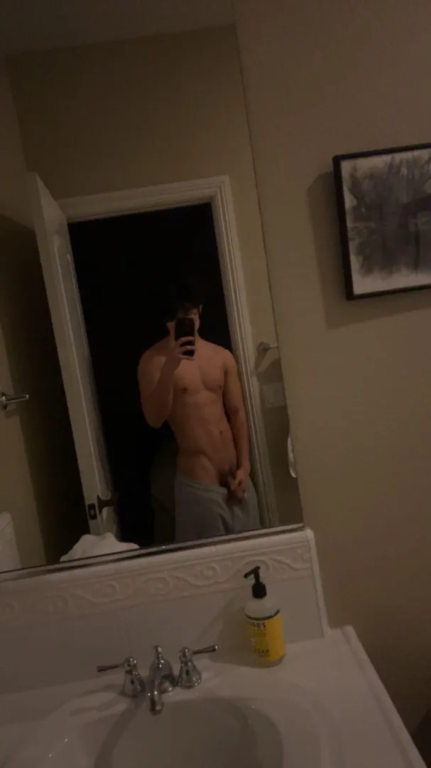 19 hung jock posted by EnvironmentalDay1209