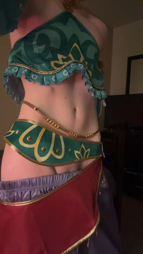 (19) Link cosplay by Femboyy_Holly