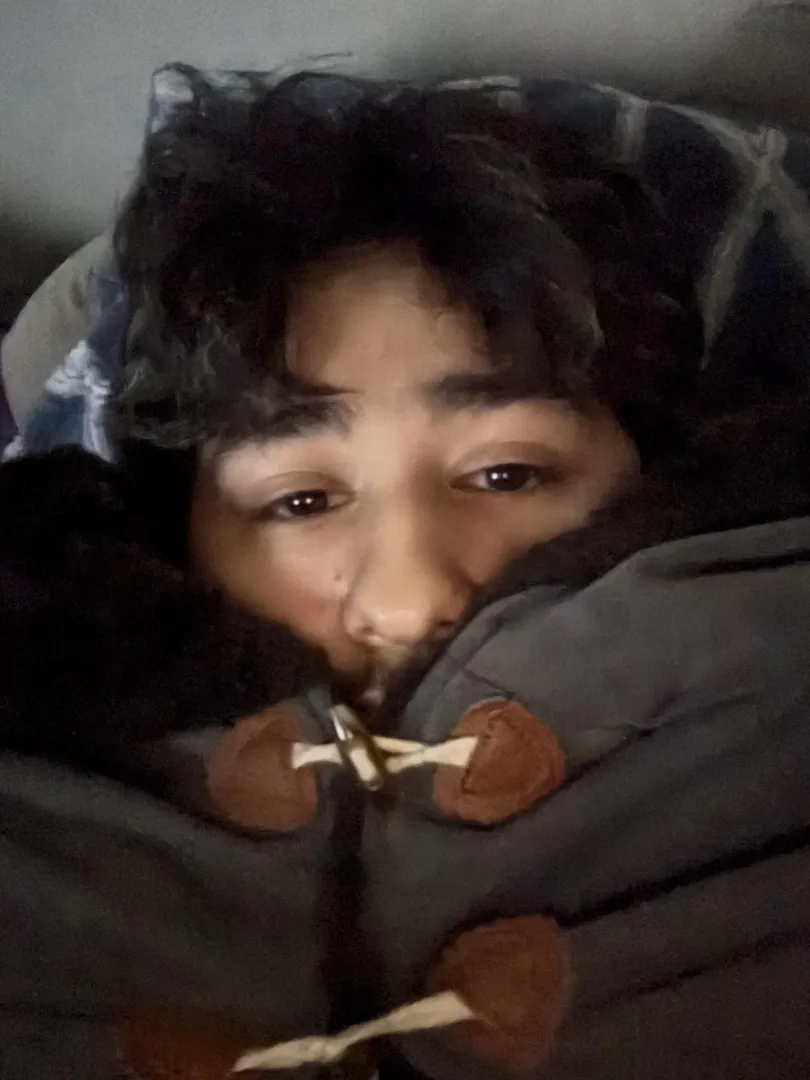 19 M bi curious looking for F or M dm me if interested posted by BikeBig3491