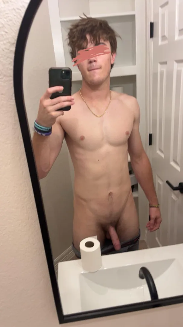 19 m top need bottom bitches posted by Owen_724