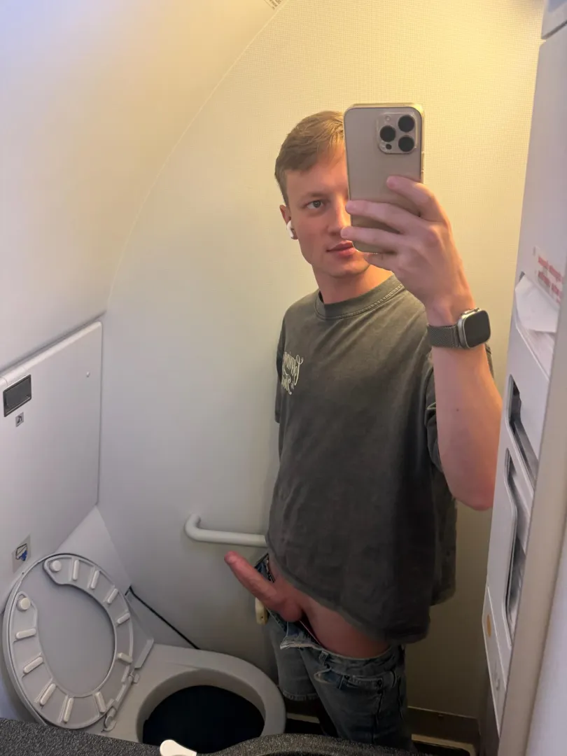 [19] @twinkforman my little habits posted by YourYoungDream