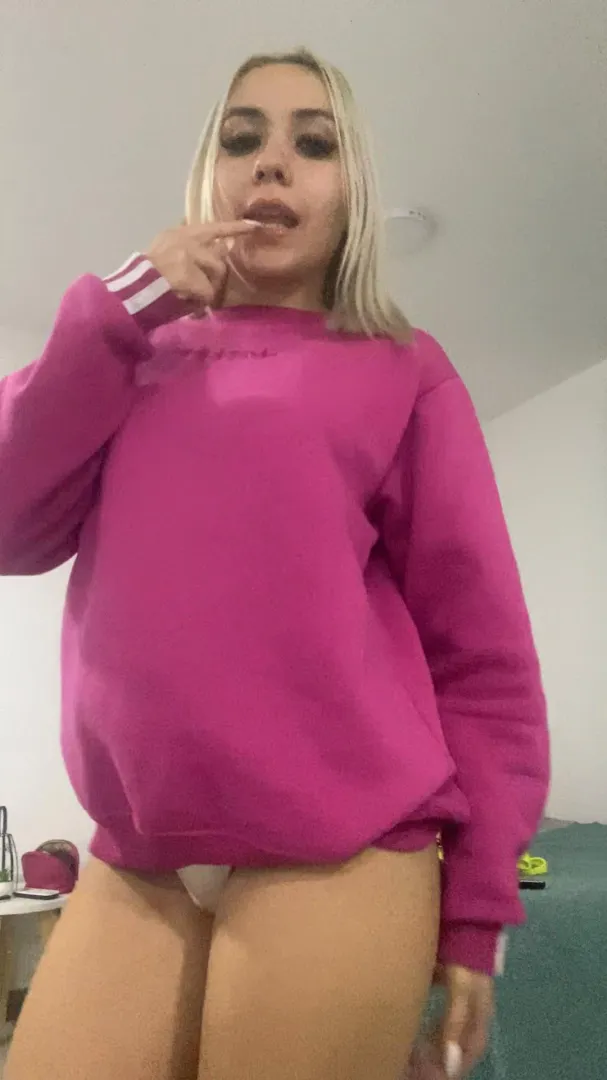 19f let’s meet somewhere cozy posted by zenllama21