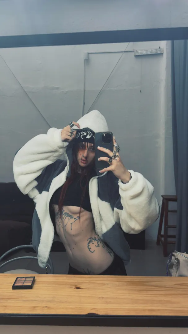 19F2M Need a host for tonight, local only i answer faster on lg: lunarumes posted by UncleCrassiusCurio