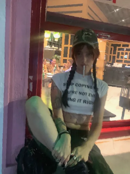 19f4a Pretty soft energy Instg: lunarumes- by HollyJollyJo