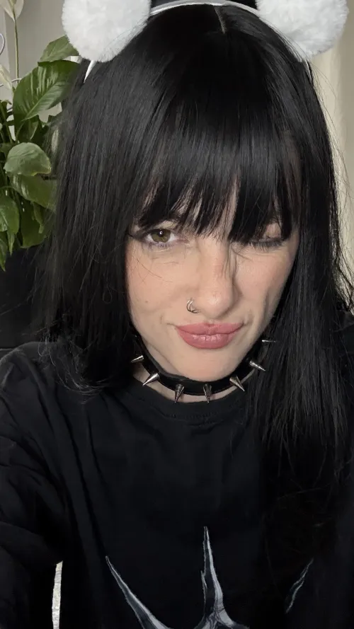 19F4M - Down for fwb vibes if you can host - dm me on lg : lunarumes by AsbestosAnt