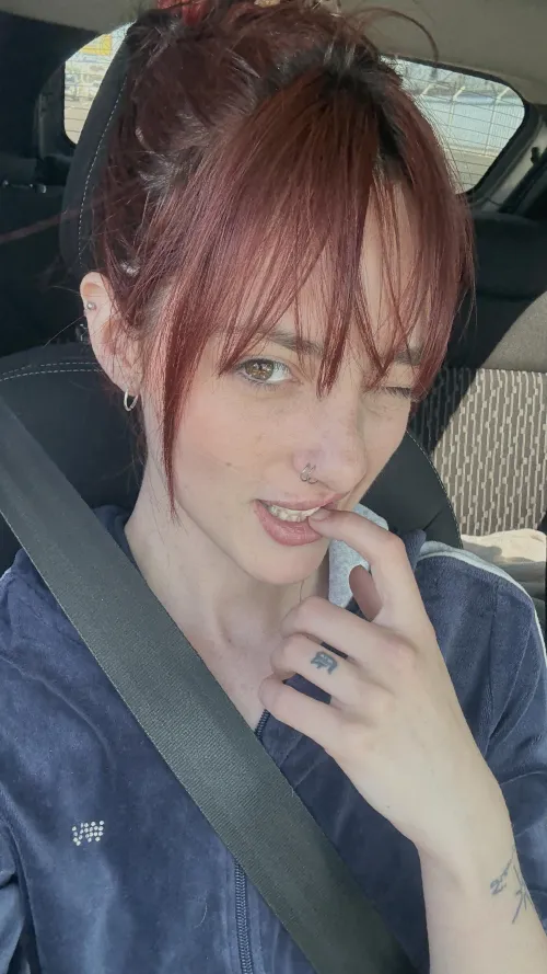 19F4M - Looking for fun/fwb vibes if you’re close enough to link - i reply on lg: lunarumes by DealsPoster