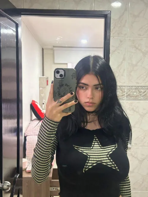 19[F4M] Texas : Who's local in Dallas and actually down to meet up rn? by Icyhollowing