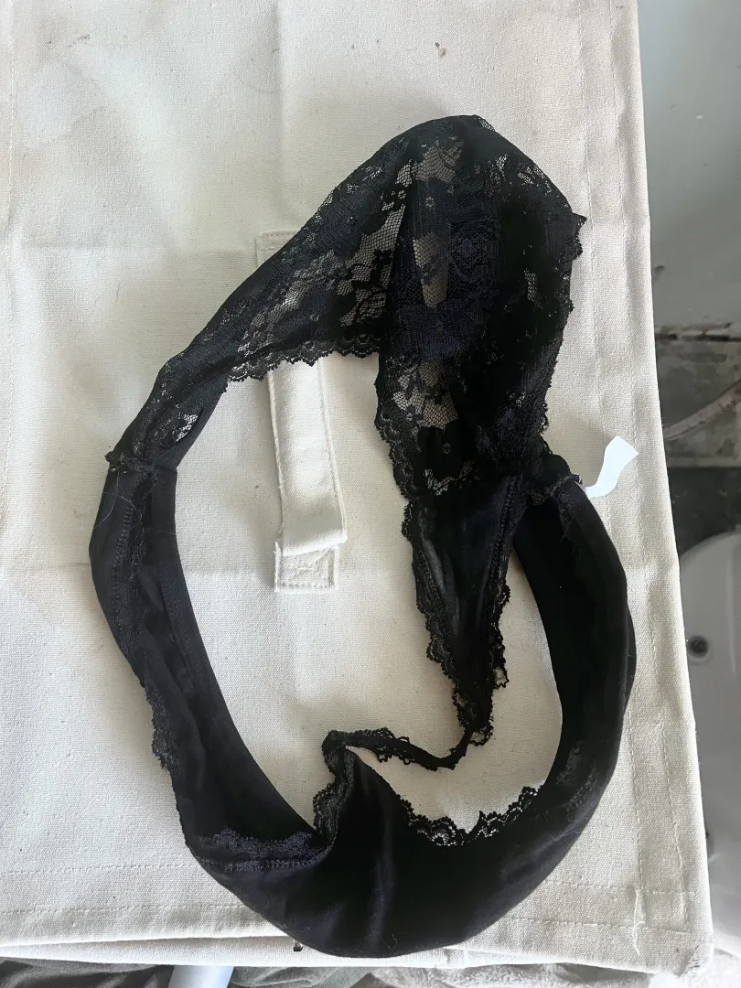 2 day wear and a little cream posted by MilfWife51