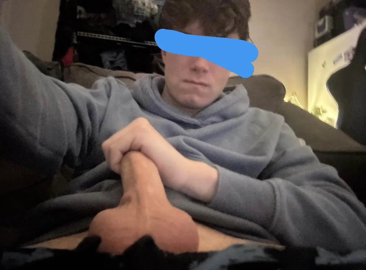 20 any bros who show face wanna do the tp roll test? @coltonc93 posted by curious-hero103