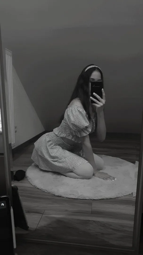 [20] Herrin sucht Sklaven. posted by sweetyyyyyyyyy