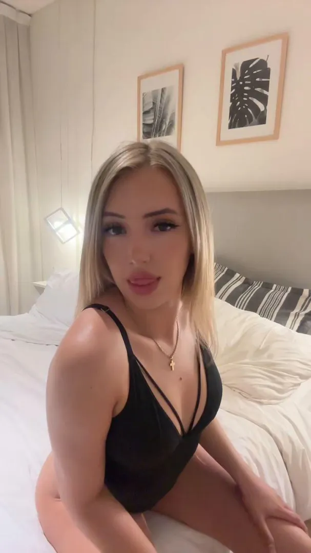 20 looking for real adventure in bed, who wants to join? posted by GoldenFerretOrbit