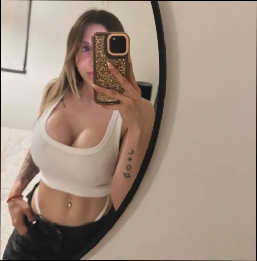 20 (M4F) by Fluid-Pair9748