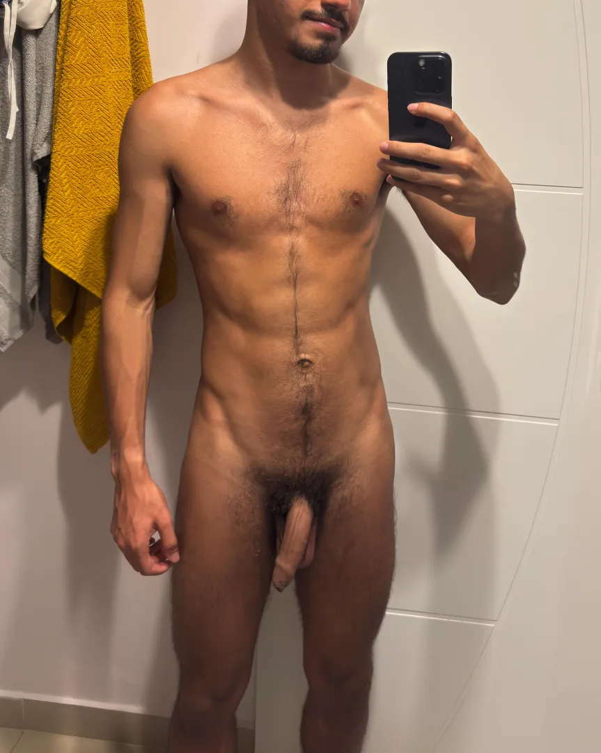 (20) Visited Brazil and the humidity made my softie look huge  posted by MichaelGastelum