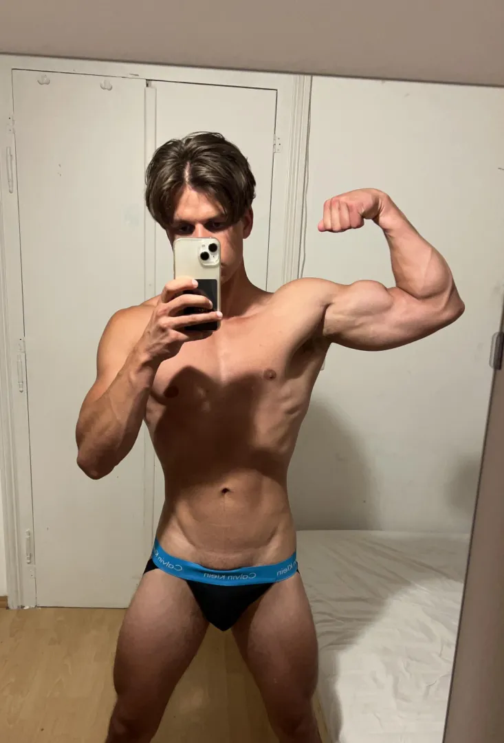 (20)Do you like gym bros wearing these? posted by Select_Equipment4297